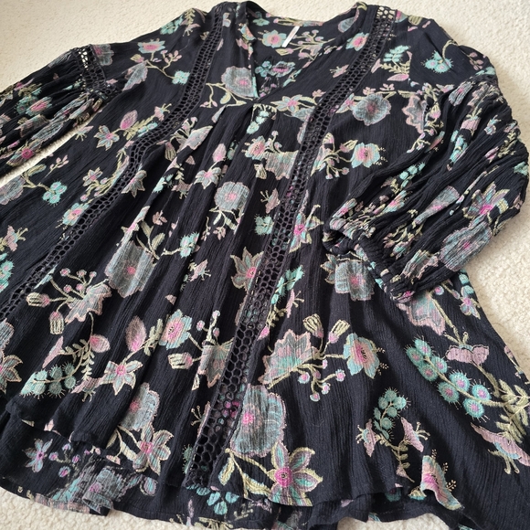 Free People Just the Two of Us Boho Crochet Lace Black and Pink Floral Tunic S - Picture 6 of 14